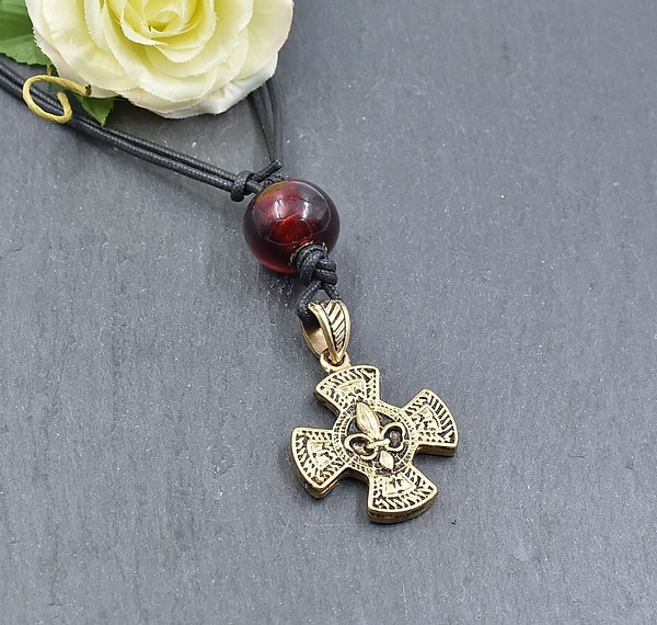 Merowinger Kette Fleur de Lys - Französischer Lilien Anhänger mit Lampwork Perle - Angelsächsischer Schmuck