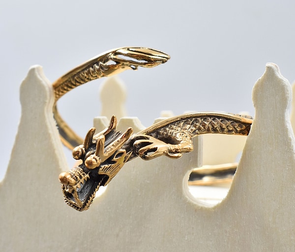 Armreif mit beweglichem Drachenkopf aus Bronze - Armband Drache - Mittelalter Schmuck Drachenarmband