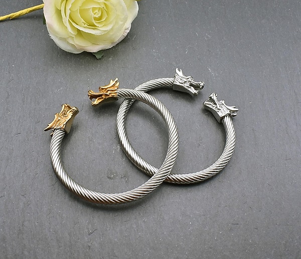 Wikinger Armreif mit Drachenköpfen - Edelstahl Drachenarmband - Mittelalter Armschmuck - Wikinger Armband
