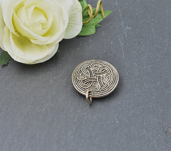 Gotland Fibel mit Ring aus der Vendel Zeit - Wikinger Schmuck - 1 Stück - Mittelalterliche Bronze Brosche